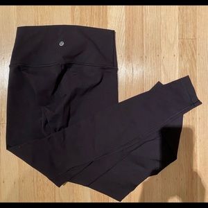 Lulu leggings size 4